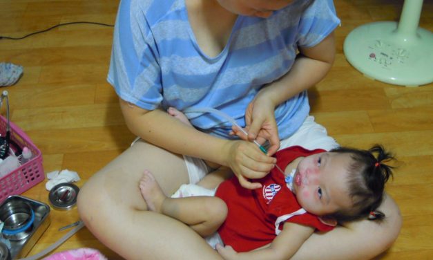 “시우” 를 엄마 품에