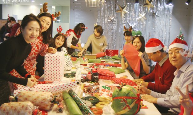 선물을 전하기 위해 눈길을 달려온 별별산타 이야기