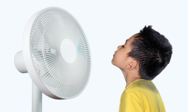 선풍기로 버티는 일곱남매의 여름